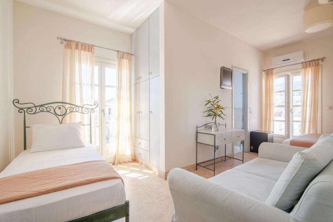 Hotel Mimoza à Spetses Town Extérieur photo