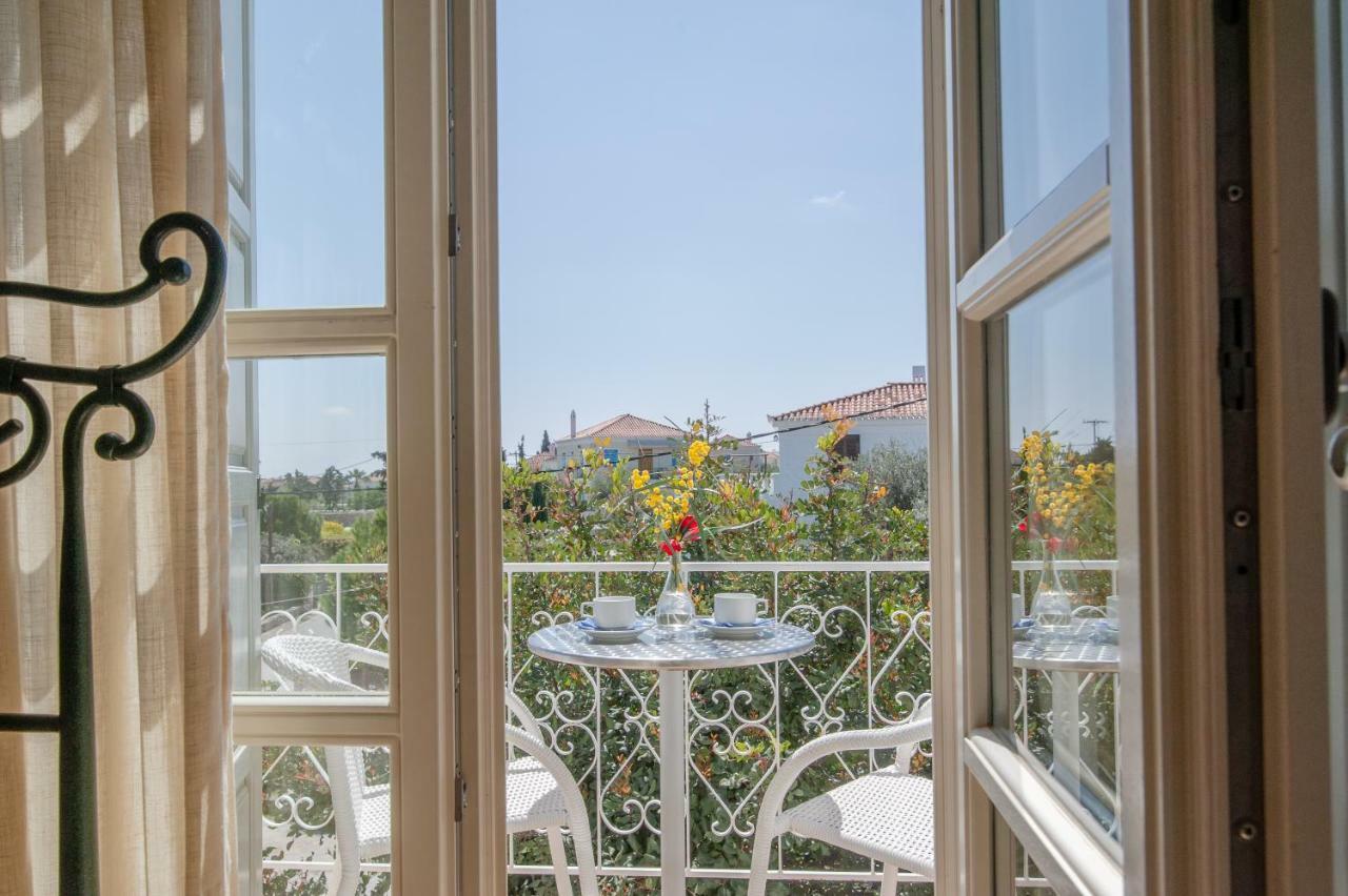 Hotel Mimoza à Spetses Town Extérieur photo