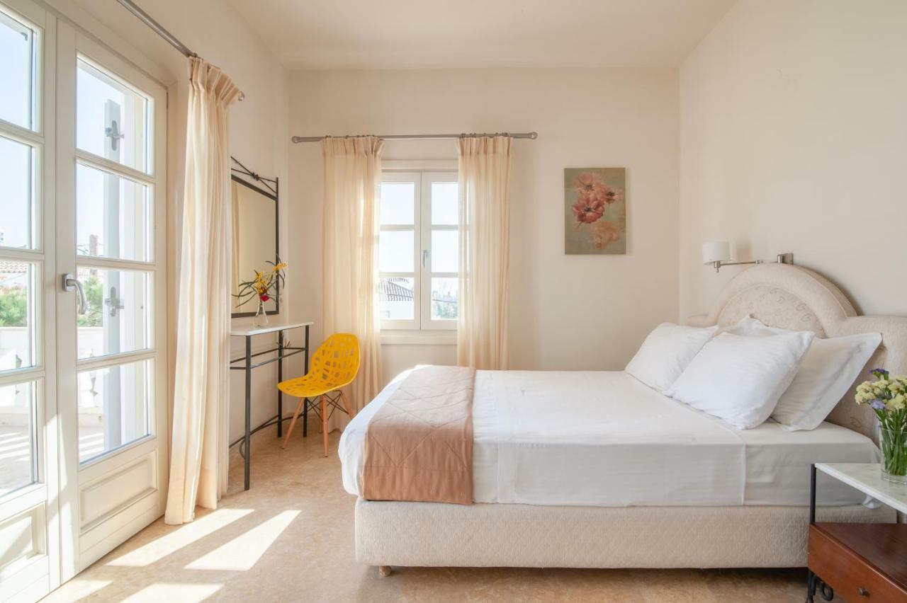 Hotel Mimoza à Spetses Town Extérieur photo