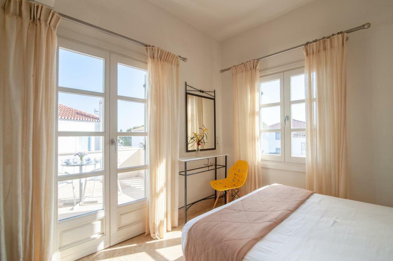 Hotel Mimoza à Spetses Town Extérieur photo