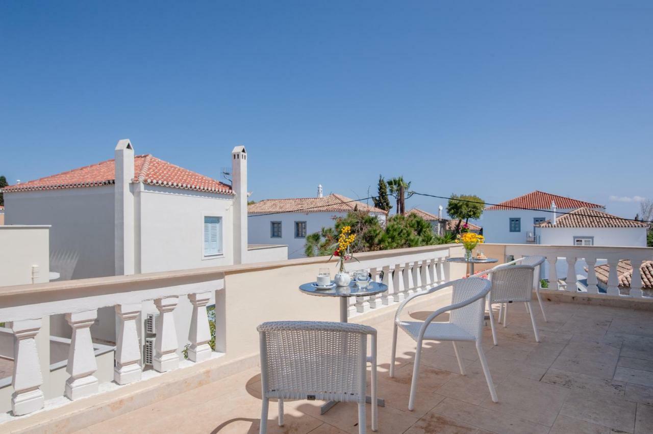 Hotel Mimoza à Spetses Town Extérieur photo
