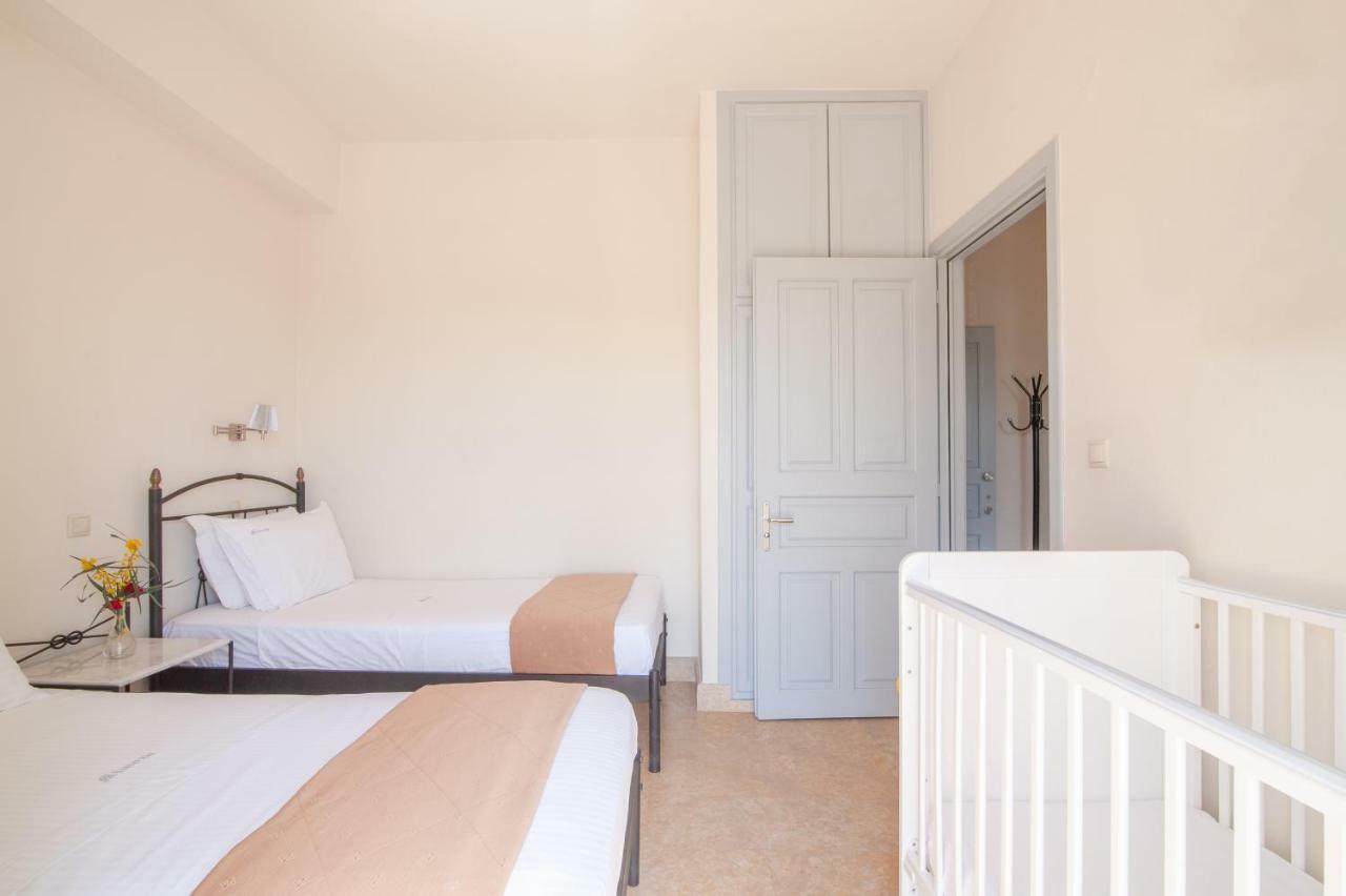 Hotel Mimoza à Spetses Town Extérieur photo